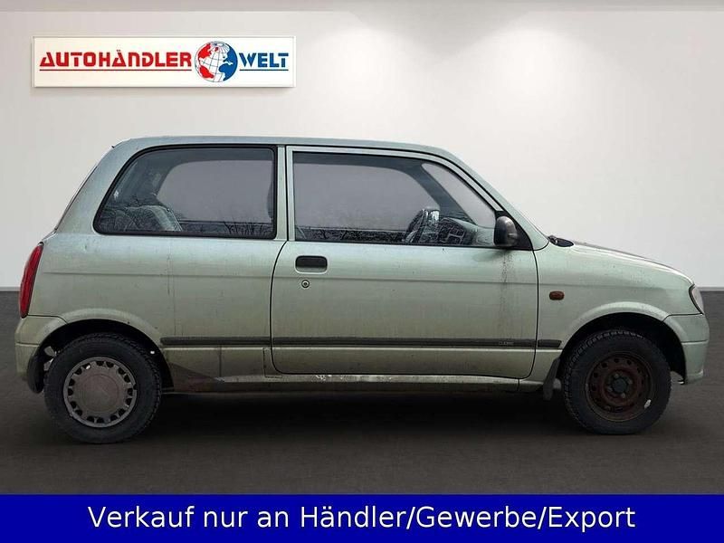 Gebraucht Daihatsu Cuore 56 PS (41 kW) 1999 Grün Kleinwagen