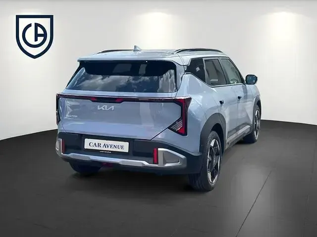 Neu Kia Seltos Spirit 179 PS (131 kW) 2026 Grau SUV
