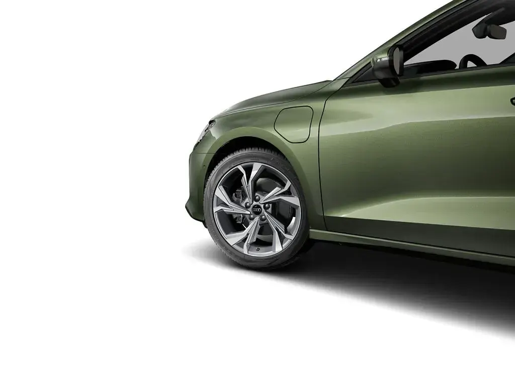 Gebraucht Audi A3 Advanced 204 PS (150 kW) 2025 Grün Limousine