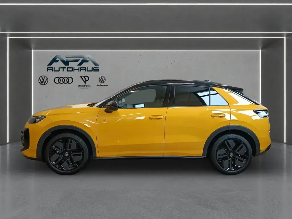 Neu VW T-Roc Cabriolet R-line 150 PS (110 kW) 2026 Schwarz SUV