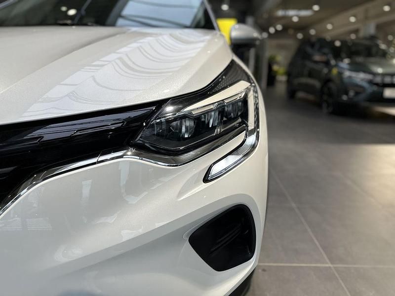 Gebraucht Renault Captur Business 91 PS (66 kW) 2021 Weiß SUV