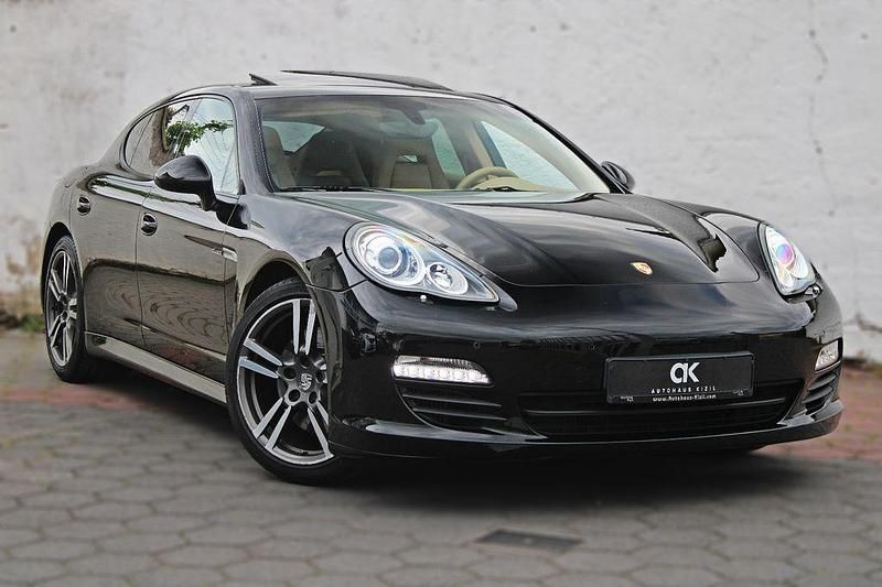 Gebraucht Porsche Panamera Turbo Sport 250 PS (183 kW) 2012 Schwarz Limousine