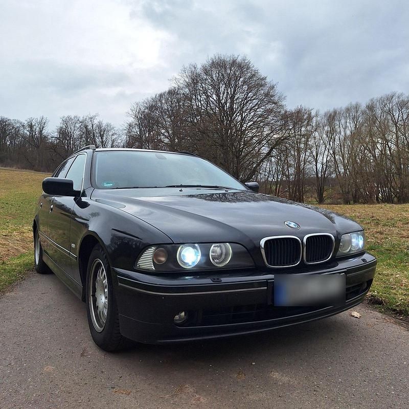 Gebraucht BMW 525 Exclusive 192 PS (141 kW) 2002 Schwarz Kombi