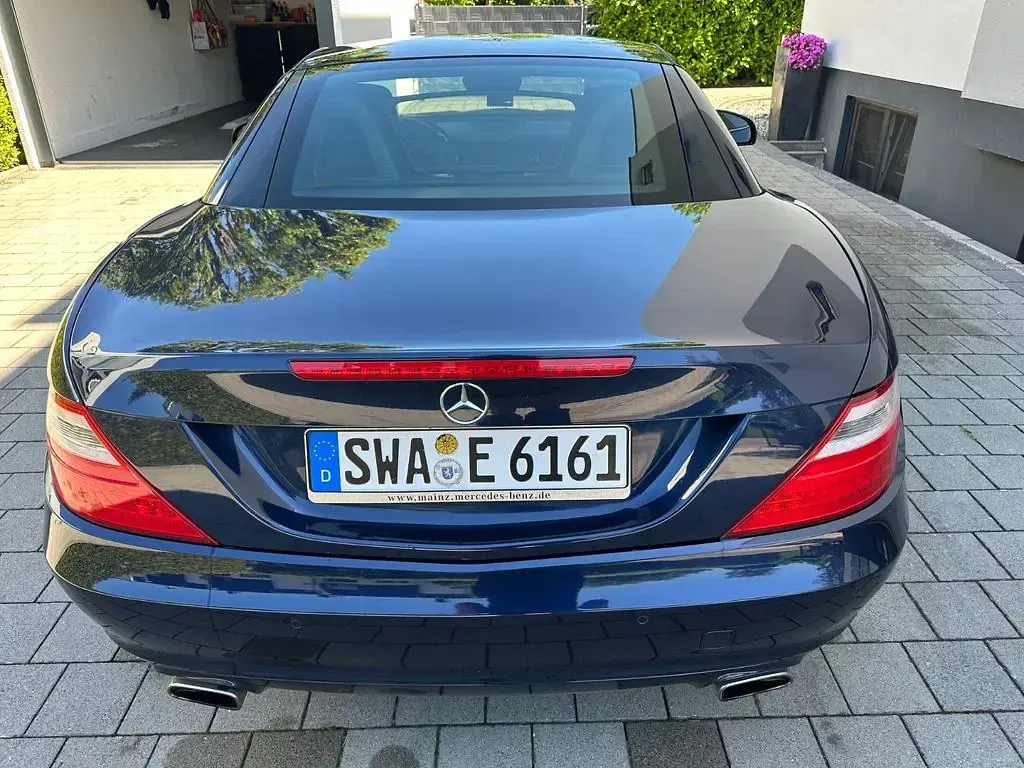 Gebraucht Mercedes SLK200 AMG Edition 1 184 PS (135 kW) 2011 Blau Cabrio