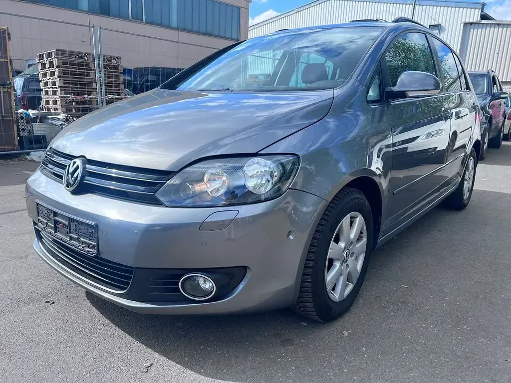 Gebraucht VW Golf Plus Cross Comfortline 105 PS (77 kW) 2011 Schwarz Van / Kleinbus