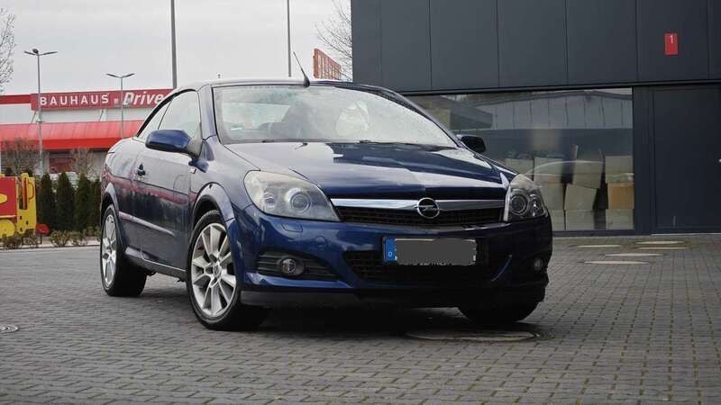 Blau Gebraucht 2008 Opel Astra Cabriolet Edition Cabrio | 3.000 € (Fairer Preis) - Bild 1/4