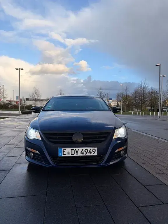 Occasion VW CC 200 ch (147 kW) 2009 Bleue Berline