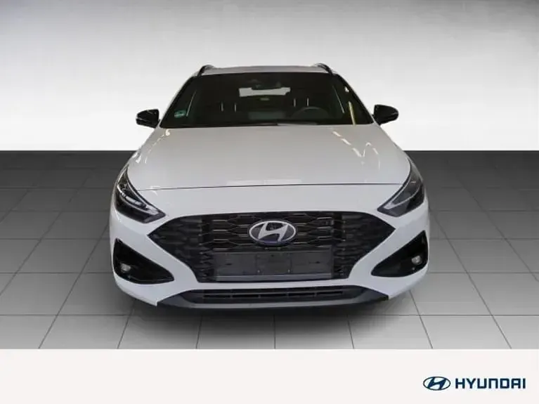 Gebraucht Hyundai i30 Advantage 101 PS (74 kW) 2025 Weiß Kombi