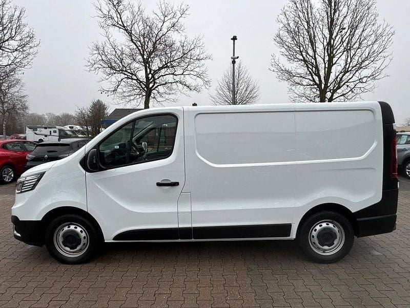 Gebraucht Renault Trafic Komfort 131 PS (96 kW) 2024 Weiß Van / Kleinbus