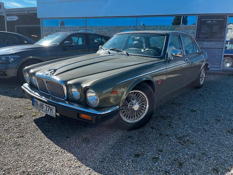 Gebraucht Jaguar XJ12 295 PS (216 kW) 1989 Grün Limousine