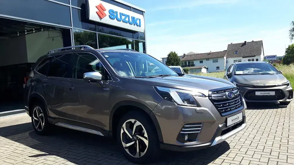 Gebraucht Subaru Forester Platinum 150 PS (110 kW) 2024 Braun SUV