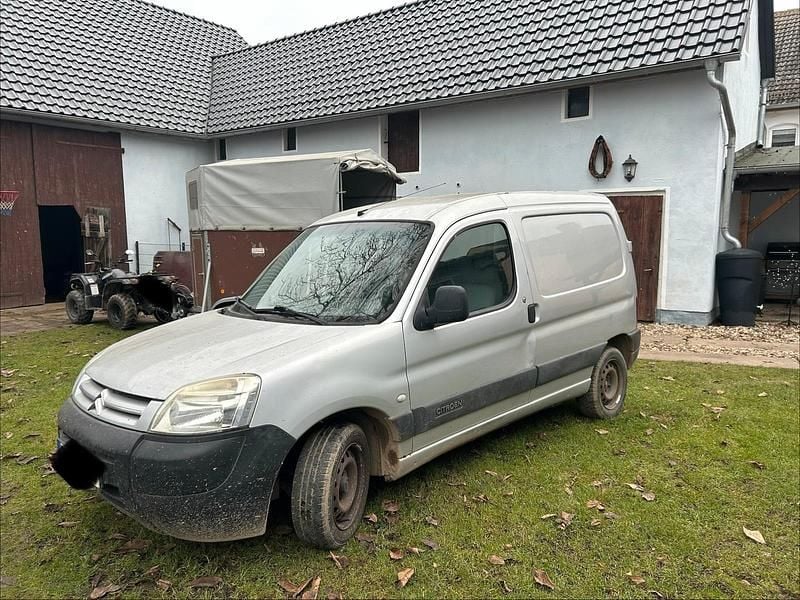 Grau Gebraucht 2003 Citroën Berlingo Van / Kleinbus | 1.000 € (Guter Preis) - Bild 1/3