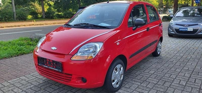 Gebraucht Chevrolet Matiz 52 PS (38 kW) 2009 Rot Kleinwagen