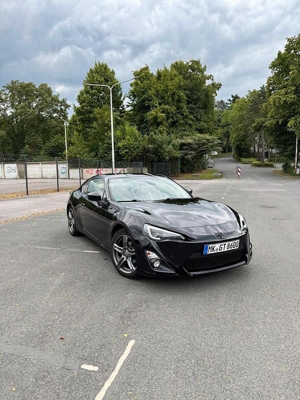 Schwarz Gebraucht 2016 Toyota GT86 GT Coupé | 22.000 € (Guter Preis) - Bild 1/4