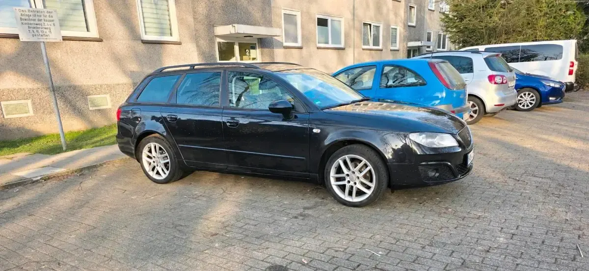 Usado Seat Exeo 120 HP (88 kW) 2011 Preto Carrinha