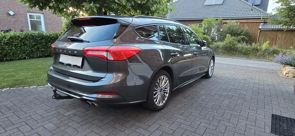 Gebraucht Ford Focus ST-Line 150 PS (110 kW) 2020 Grau Limousine