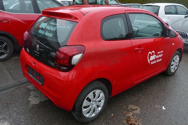 Gebraucht Peugeot 108 Active 69 PS (50 kW) 2016 Rot Kleinwagen