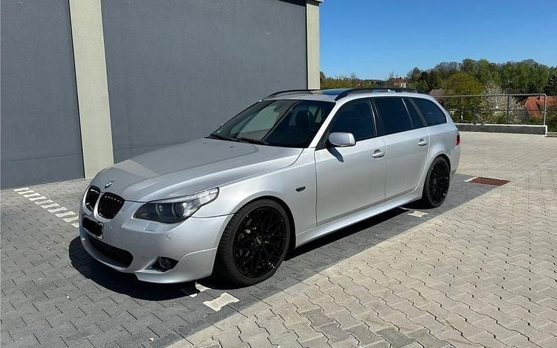 Silber Gebraucht 2005 BMW 530 M Sport Kombi | 6.600 € (Fairer Preis) - Bild 1/4
