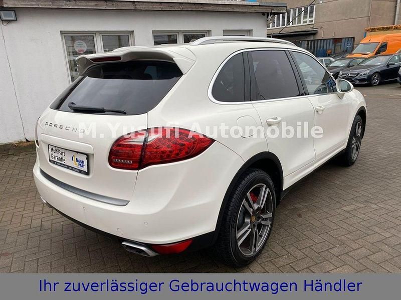 Gebraucht Porsche Cayenne 211 PS (155 kW) 2010 Weiß SUV