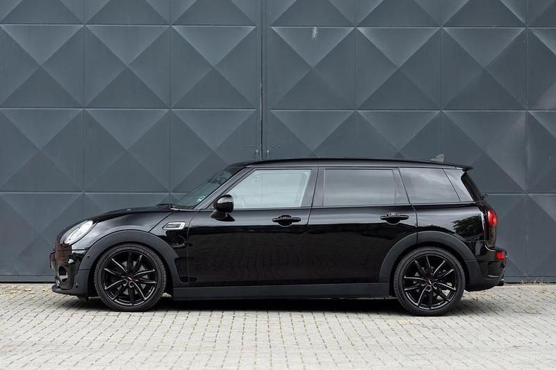 Midnight black metallic Gebraucht 2017 Mini Cooper SD Clubman Kombi | 20.500 € (Teuer) - Bild 1/4