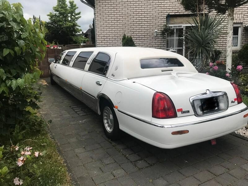Gebraucht 1999 Lincoln Town Car Limousine | 6.000 € - Bild 1/4