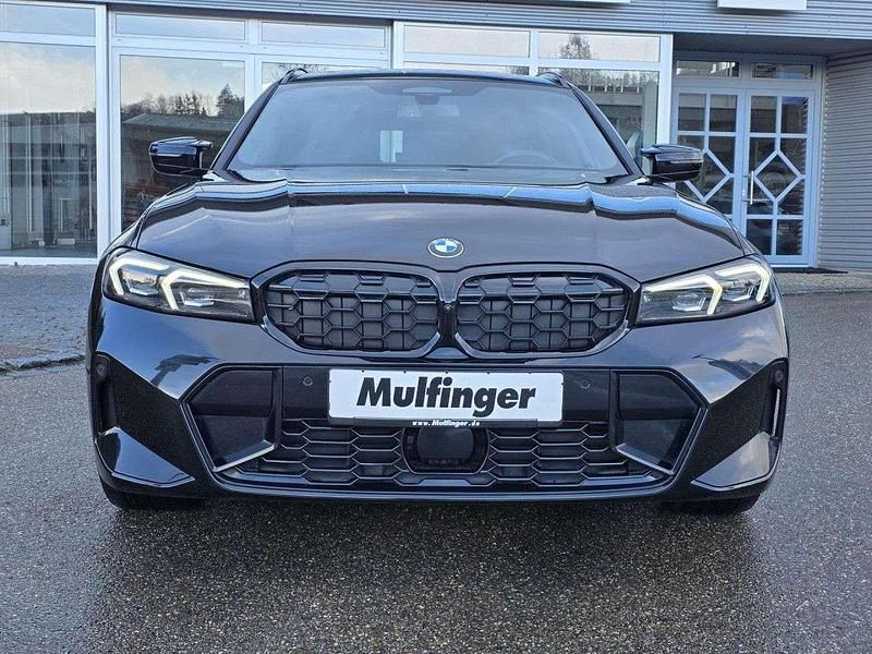 Gebraucht BMW 340 387 PS (284 kW) 2023 Black sapphire Kombi