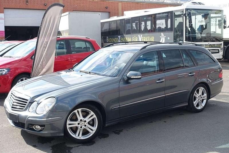 Gebraucht Mercedes E280 Avantgarde 190 PS (139 kW) 2007 Grau Kombi
