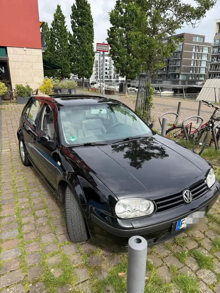 Gebraucht VW Golf IV 104 PS (76 kW) 2002 Schwarz Limousine