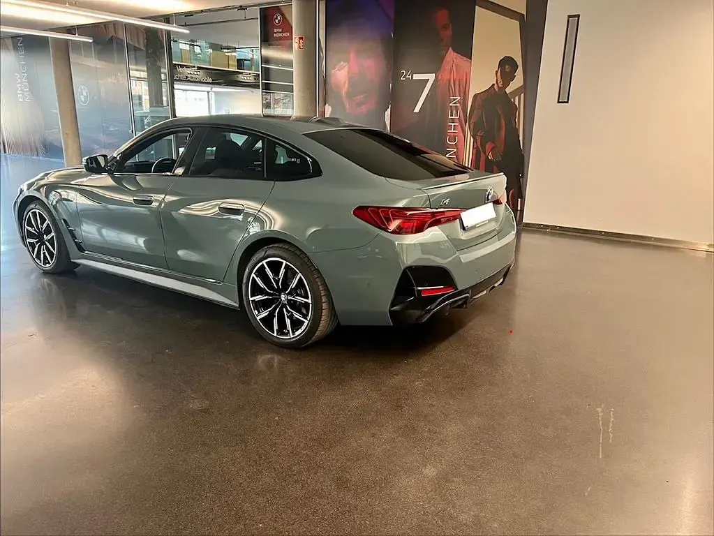 Gebraucht BMW i4 Performance 400 kW (544 PS) 2025 Grün Limousine
