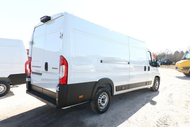 Kaolin weiß kaolin weiß Neu 2024 Peugeot Boxer Van | 32.216 € (Fairer Preis) - Bild 1/4