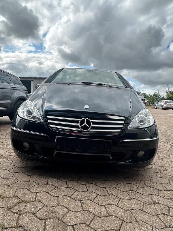 Schwarz Gebraucht 2007 Mercedes A200 Avantgarde Limousine | 3.250 € (Superpreis) - Bild 1/4