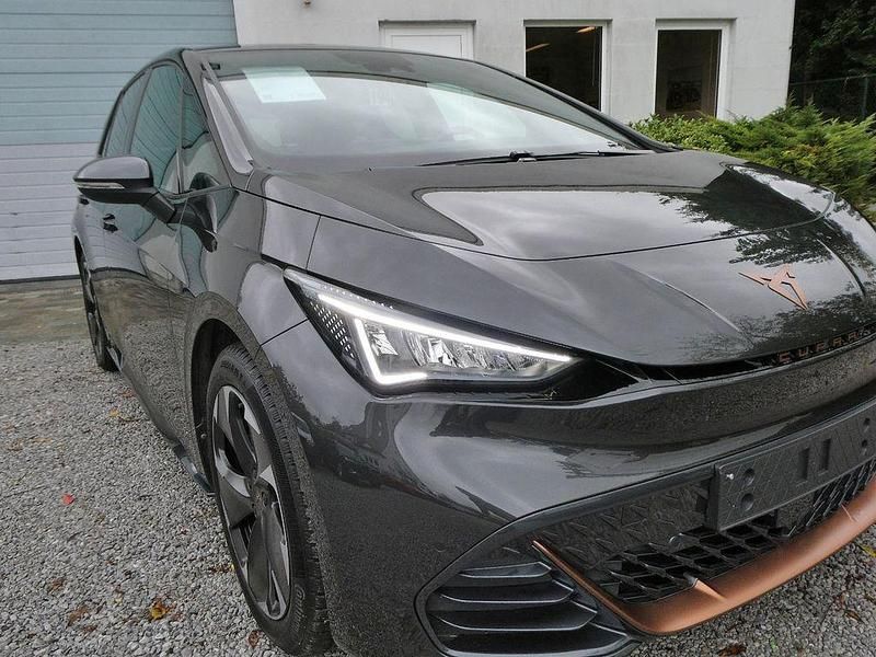 Gebraucht Cupra Born e-Boost 169 kW (231 PS) 2024 Grau Kleinwagen