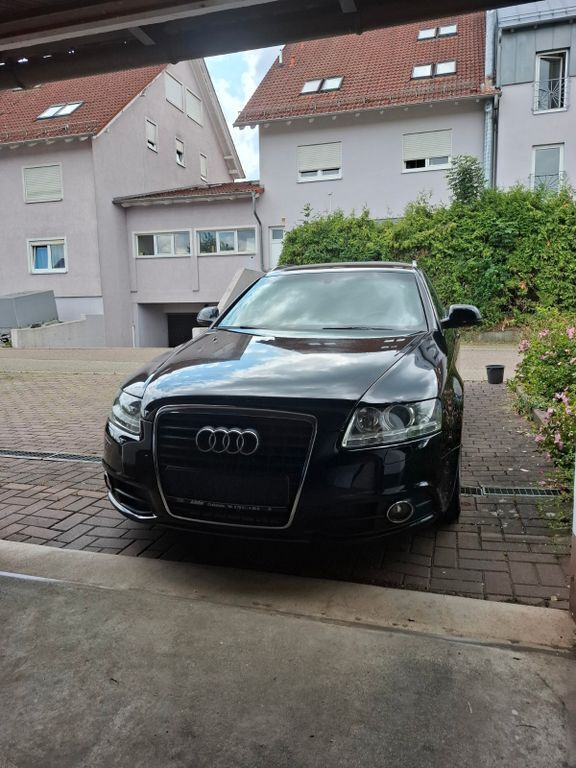 Schwarz Gebraucht 2011 Audi A6 Sport Kombi | 8.500 € (Etwas zu teuer) - Bild 1/4
