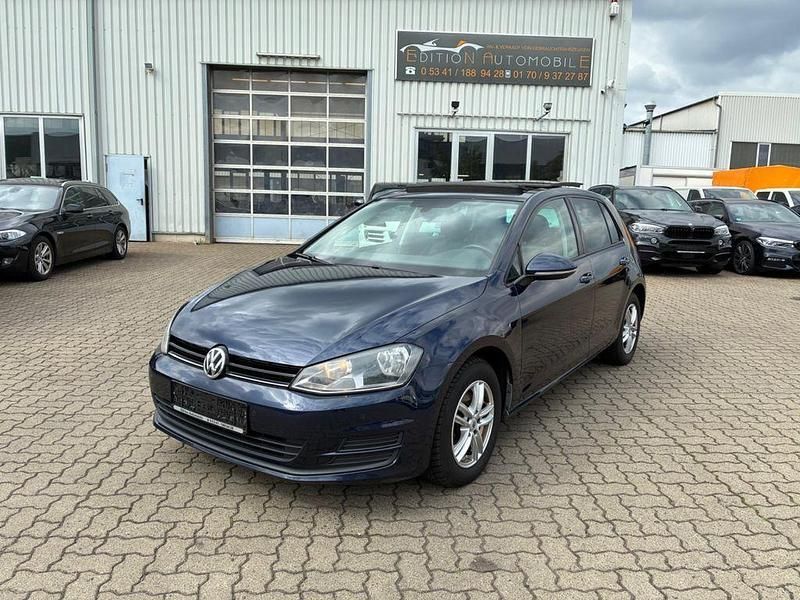 Blau Gebraucht 2013 VW Golf VII Comfortline Limousine | 7.900 € (Etwas zu teuer) - Bild 1/4