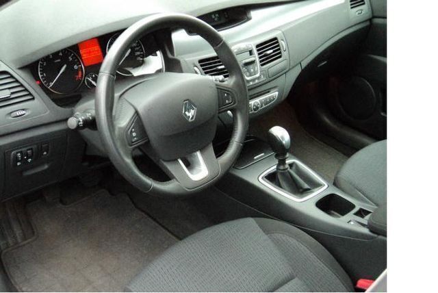 Gebraucht Renault Laguna III Expression 140 PS (102 kW) 2008 Grau metallic Limousine