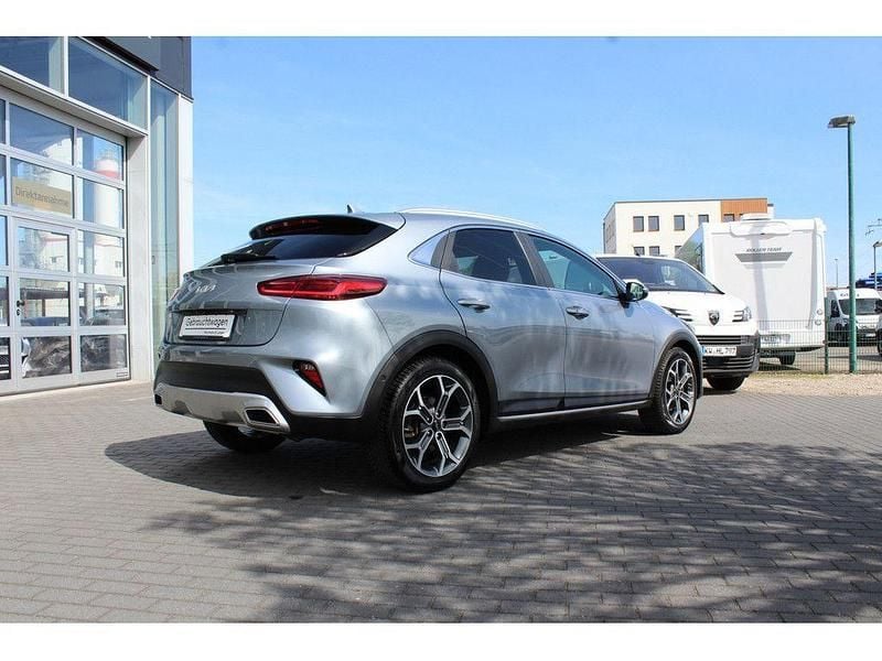 Gebraucht Kia XCeed Platinum Edition 160 PS (117 kW) 2022 Grau / lunar silver (metallic) SUV