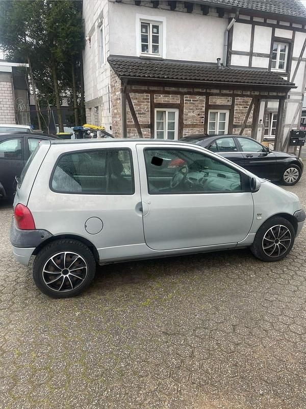 Gebraucht Renault Twingo 75 PS (55 kW) 2003 Silber Kleinwagen