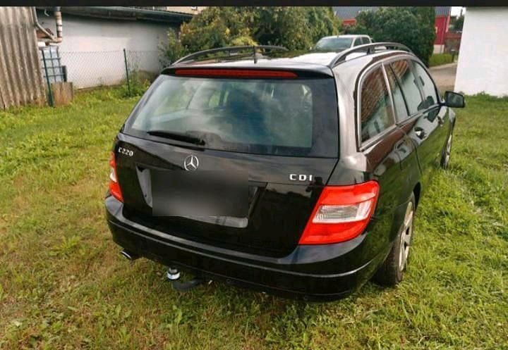 Gebraucht Mercedes C220 170 PS (125 kW) 2010 Schwarz Kombi