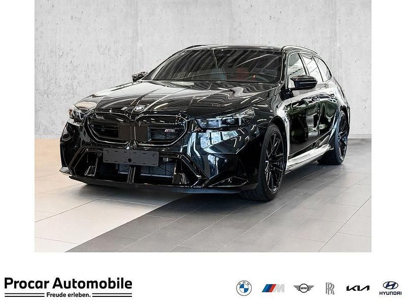 Neu BMW M5 Performance 727 PS (534 kW) 2025 Saphirschwarz Kombi