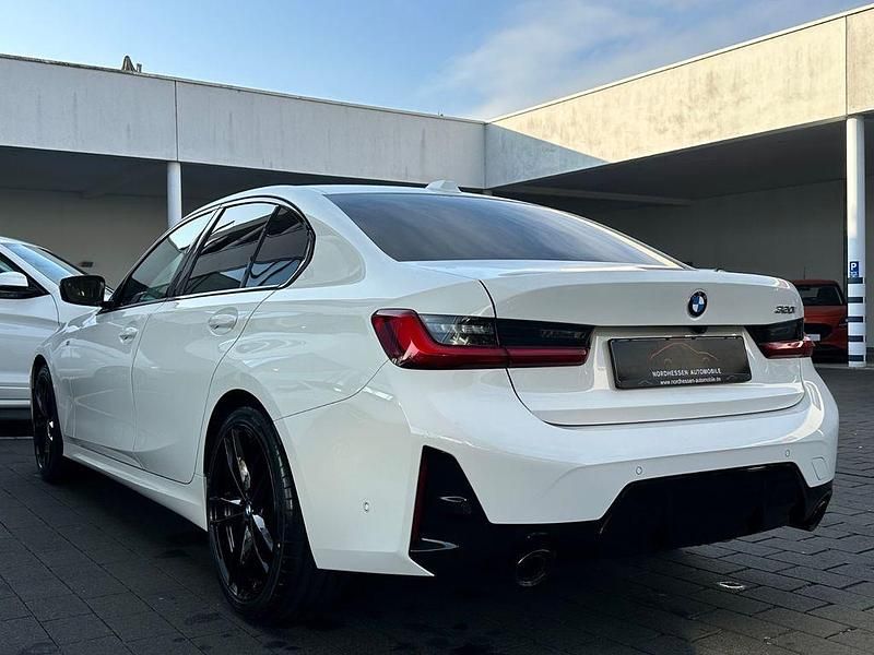 Gebraucht BMW 320 Shadowline 184 PS (135 kW) 2025 Weiß Limousine