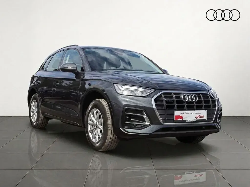 Gebraucht Audi Q5 204 PS (150 kW) 2023 Manhattangrau metallic SUV