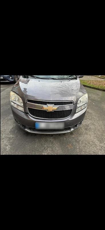 Gebraucht Chevrolet Orlando 163 PS (119 kW) 2011 Grau Van / Kleinbus