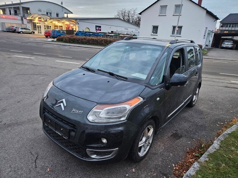 Grau Gebraucht 2012 Citroën C3 Picasso Van / Kleinbus | 1.499 € - Bild 1/4