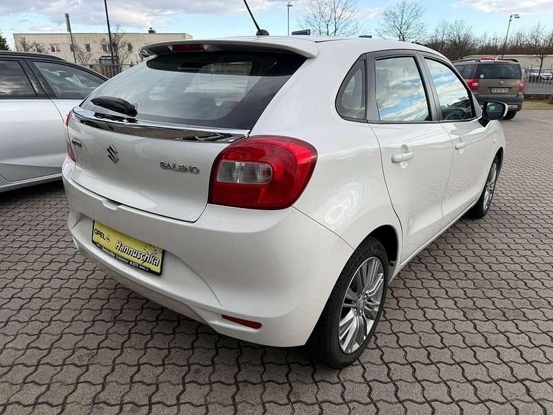 Gebraucht Suzuki Baleno Basic 90 PS (66 kW) 2017 Other Kleinwagen