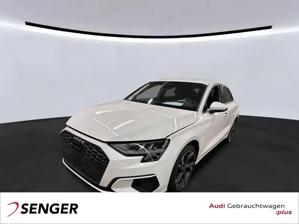 Gebraucht Audi A3 Sportback e-tron 204 PS (150 kW) 2022 Kleinwagen