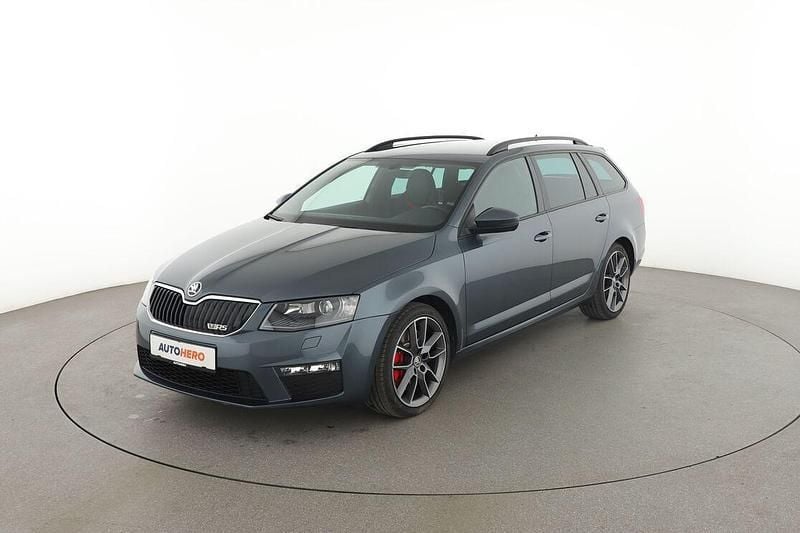 Grau Gebraucht 2017 Skoda Octavia RS Kombi | 17.300 € (Superpreis) - Bild 1/3