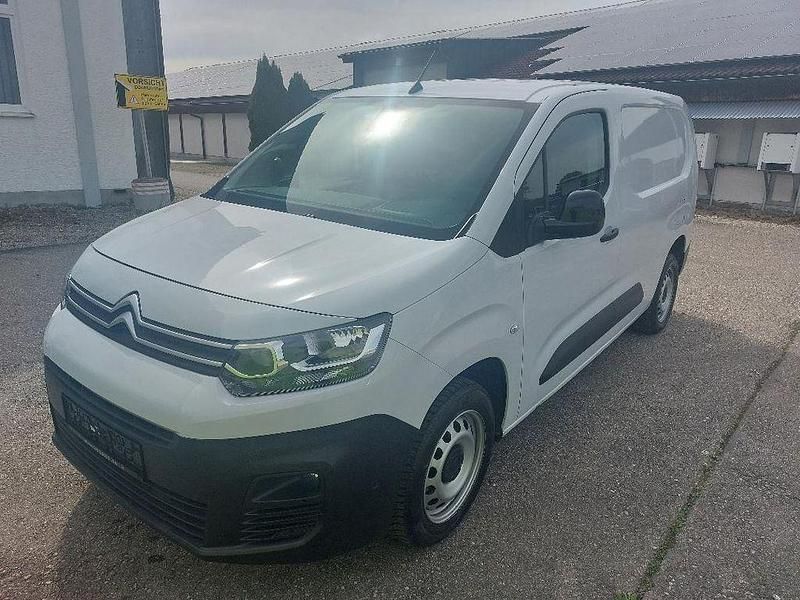 Gebraucht Citroën Berlingo 131 PS (96 kW) 2024 Weiß Van / Kleinbus