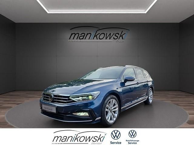 Gebraucht VW Passat R-line 200 PS (147 kW) 2023 Blau Kombi