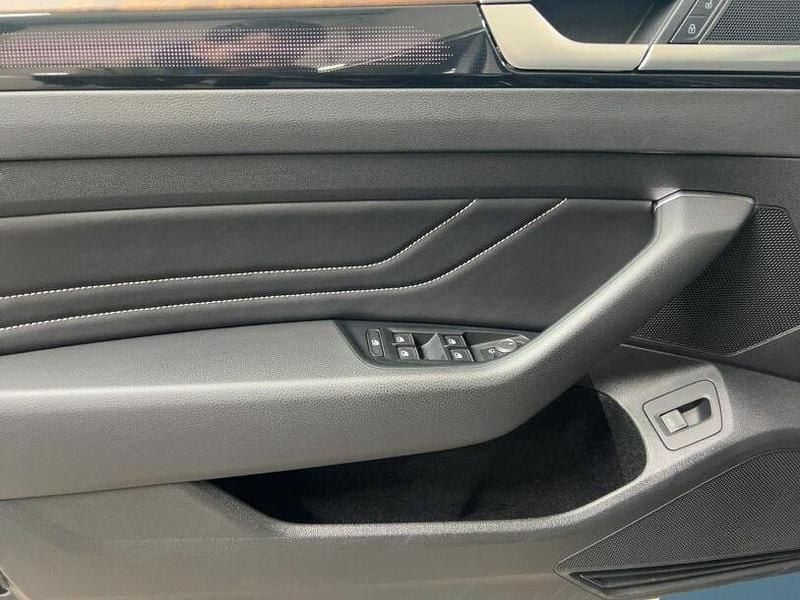 Gebraucht VW Arteon 190 PS (139 kW) 2022 Schwarz Kombi