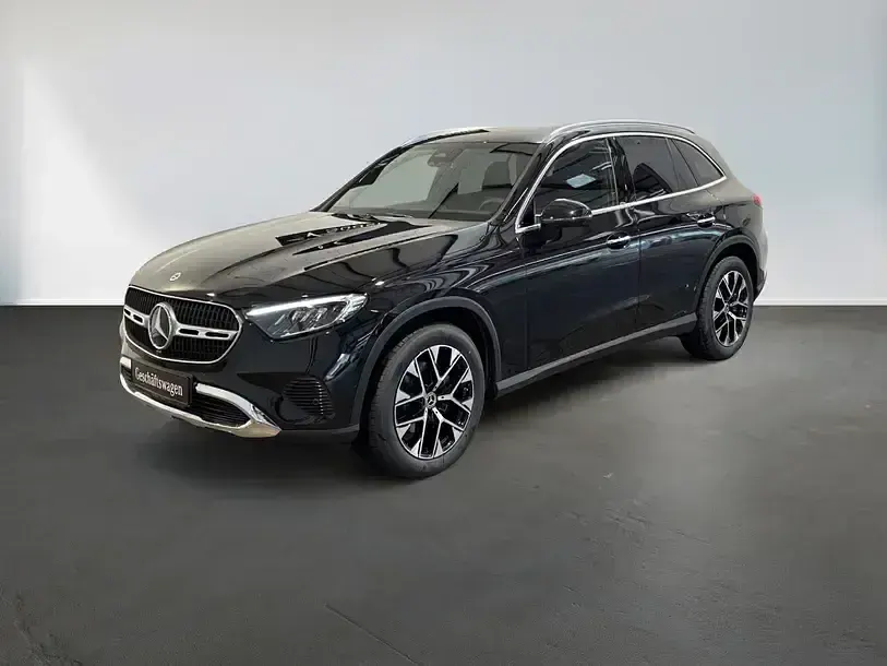 Gebraucht Mercedes GLC200 Avantgarde 163 PS (119 kW) 2026 Schwarz SUV